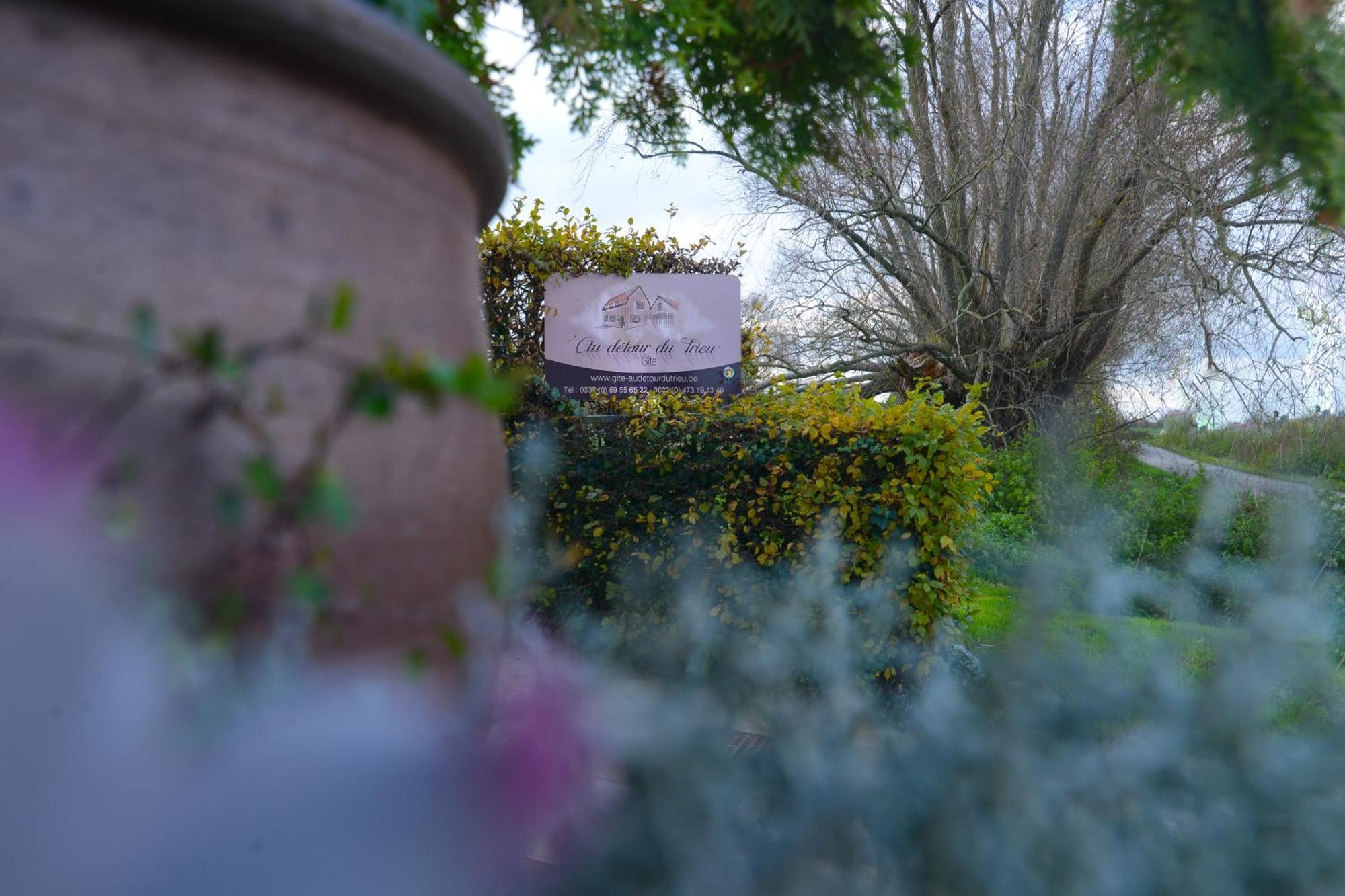 Au Detour Du Trieu Villa Estaimbourg ภายนอก รูปภาพ